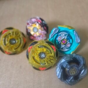 Beyblade Burst Lot of 5 Spinning Tops Hasbro Takara‎ Tomy Battle Toys Mixed Set